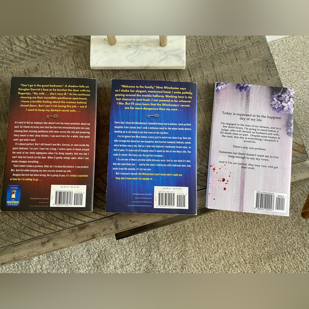 The Housemaid and The Housemaid’s Secret by Freida McFadden - - Picture 2 of 2
